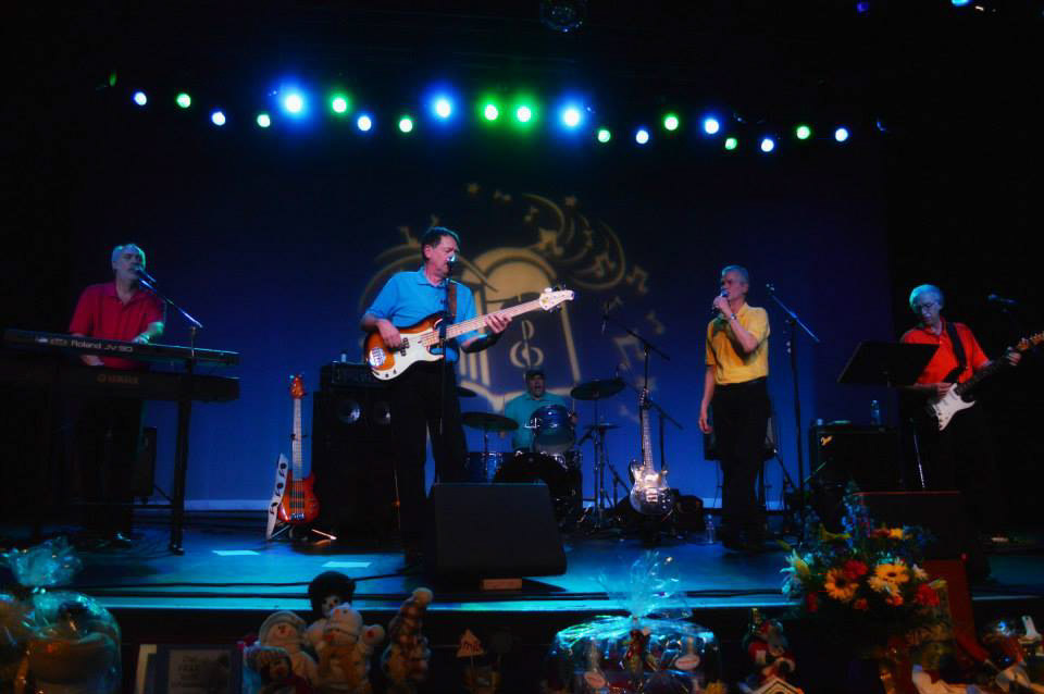 2014-CasinoDancersForCancer1